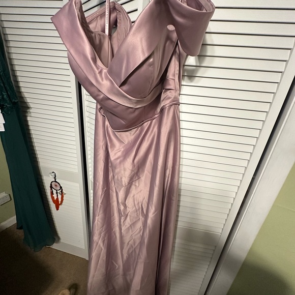 Morilee formal/gown Desert Rose color, beautiful sz 20 full length WITH POCKETS! - Picture 7 of 8